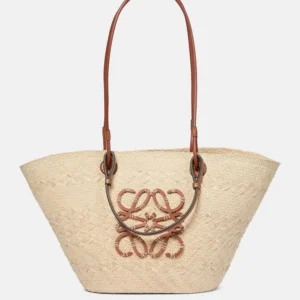 Loewe anagram strandtas beige basket