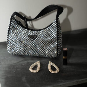 Prada re-edition crystal tas bag